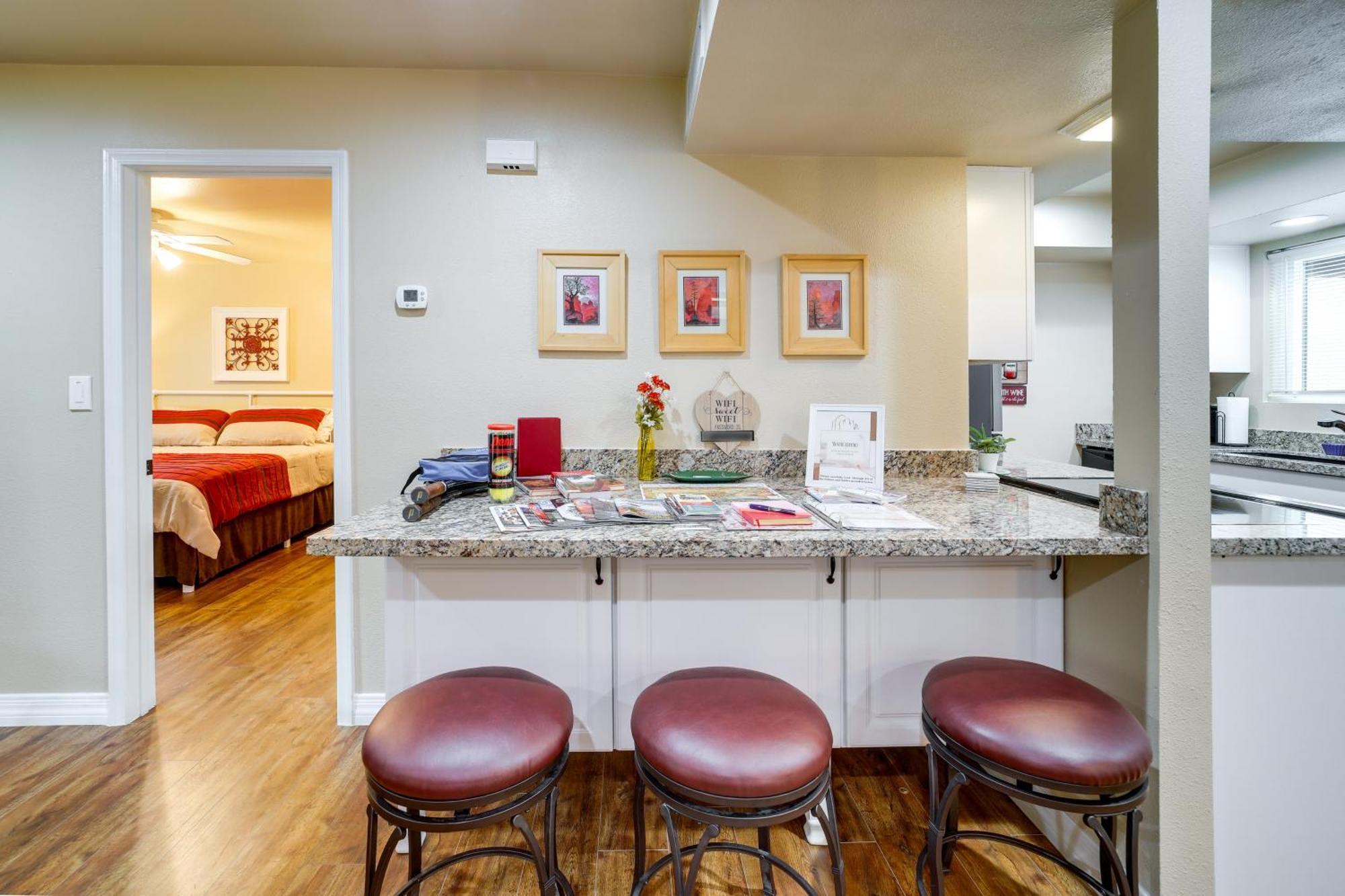 Cozy Sedona Oasis With Pool And Hot Tub Access! 아파트 외부 사진